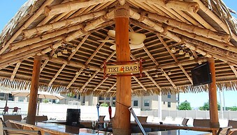 Maria's Regal Palms Resort Townhouse