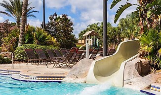 Maria's Regal Palms Resort Townhouse