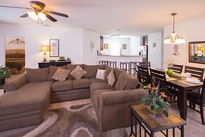 Robert's Cypress Pointe Vacation Home