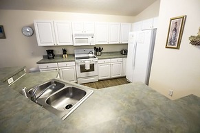 Kevin's Highgate Park Vacation Home