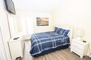 Kevin's Highgate Park Vacation Home