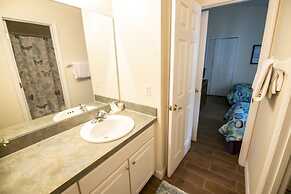 Kevin's Highgate Park Vacation Home