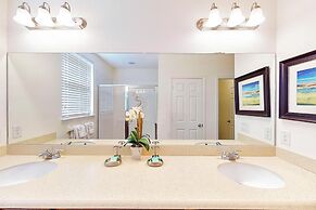 TIm and Helen's West Haven Vacation Home