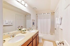 TIm and Helen's West Haven Vacation Home