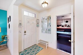 TIm and Helen's West Haven Vacation Home