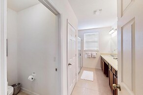 TIm and Helen's West Haven Vacation Home