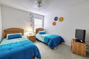 Backyard Fun at Highlands Reserve