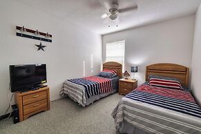 Backyard Fun at Highlands Reserve