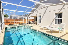 Arler House - Amazing 4 Bed 3 Bath - Private Pool