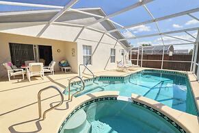 Arler House - Amazing 4 Bed 3 Bath - Private Pool