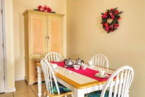 Arler House - Amazing 4 Bed 3 Bath - Private Pool