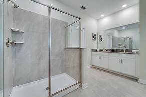 9 Bedroom Family Friendly Retreat - Private Pool