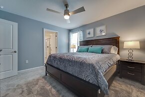 9 Bedroom Family Friendly Retreat - Private Pool