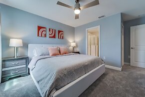 9 Bedroom Family Friendly Retreat - Private Pool