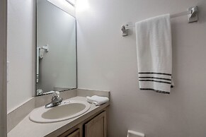 Ray's Eagle Pointe Vacation Home