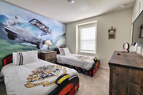 5 Bed Luxury Solterra Resort Holiday Home