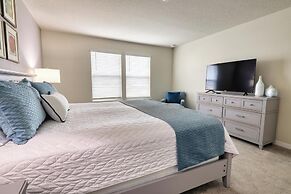 5 Bed Luxury Solterra Resort Holiday Home