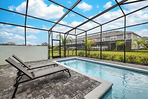 5 Bed Luxury Solterra Resort Holiday Home