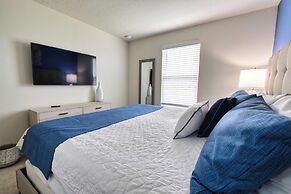 5 Bed Luxury Solterra Resort Holiday Home