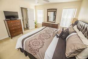 Lake View Townhome Near Disney