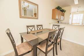 Lake View Townhome Near Disney