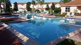 Lake View Townhome Near Disney