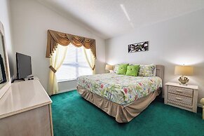 Sandra's Eagle Pointe Vacation Home