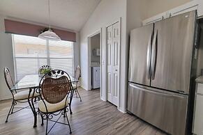 Sandra's Eagle Pointe Vacation Home