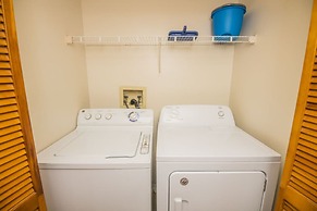 Charles' Sweetwater Club Condo