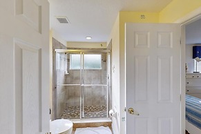 Chun's Bella Vida Resort Vacation Home