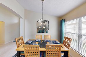 William's Lake Berkley Resort Vacation Home