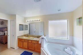 William's Lake Berkley Resort Vacation Home