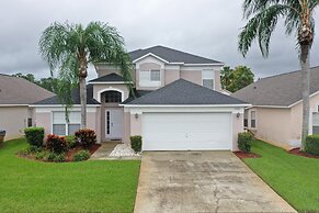 William's Lake Berkley Resort Vacation Home