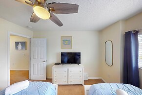 William's Lake Berkley Resort Vacation Home