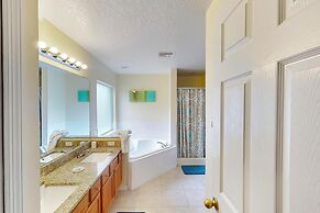 William's Lake Berkley Resort Vacation Home