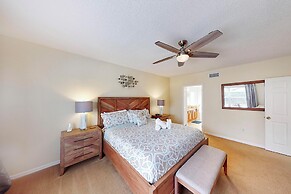 William's Lake Berkley Resort Vacation Home