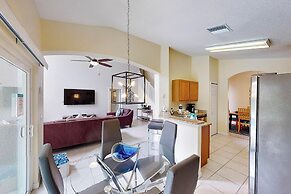 William's Lake Berkley Resort Vacation Home