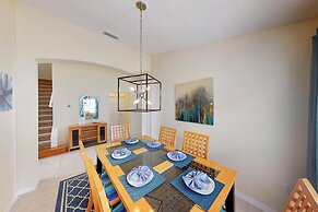 William's Lake Berkley Resort Vacation Home