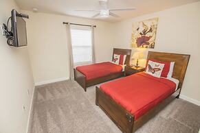 Brenda's Storey Lake Resort Townhome