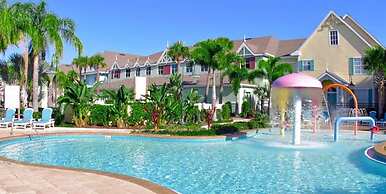 Heng's Runaway Beach Condo