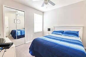 Ricardo's Villas at Island Club Condo