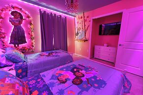 Wonderful Windsor Island Getaway