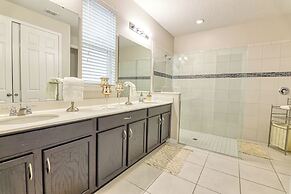 Jodie's Luxury Solara Home