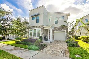 Jodie's Luxury Solara Home