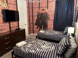 Jodie's Luxury Solara Home