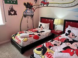 Jodie's Luxury Solara Home