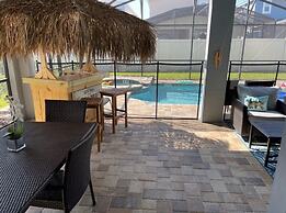 Jodie's Luxury Solara Home