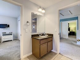 Calabria Villa Near Disney - Pool - Game Room