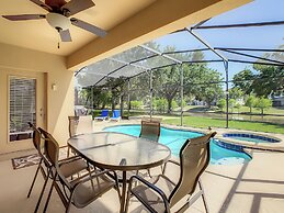 Calabria Villa Near Disney - Pool - Game Room