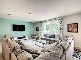 Calabria Villa Near Disney - Pool - Game Room